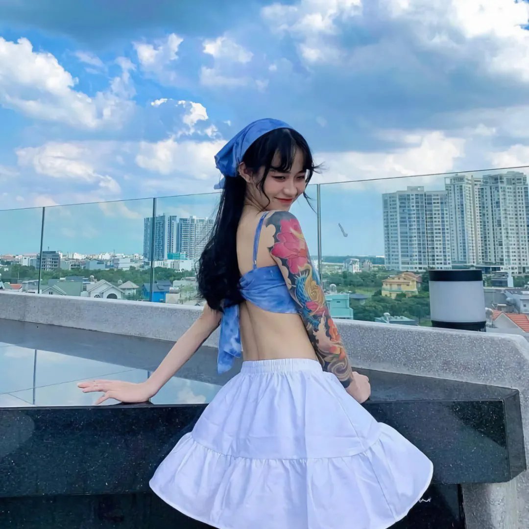 欲燄春潮